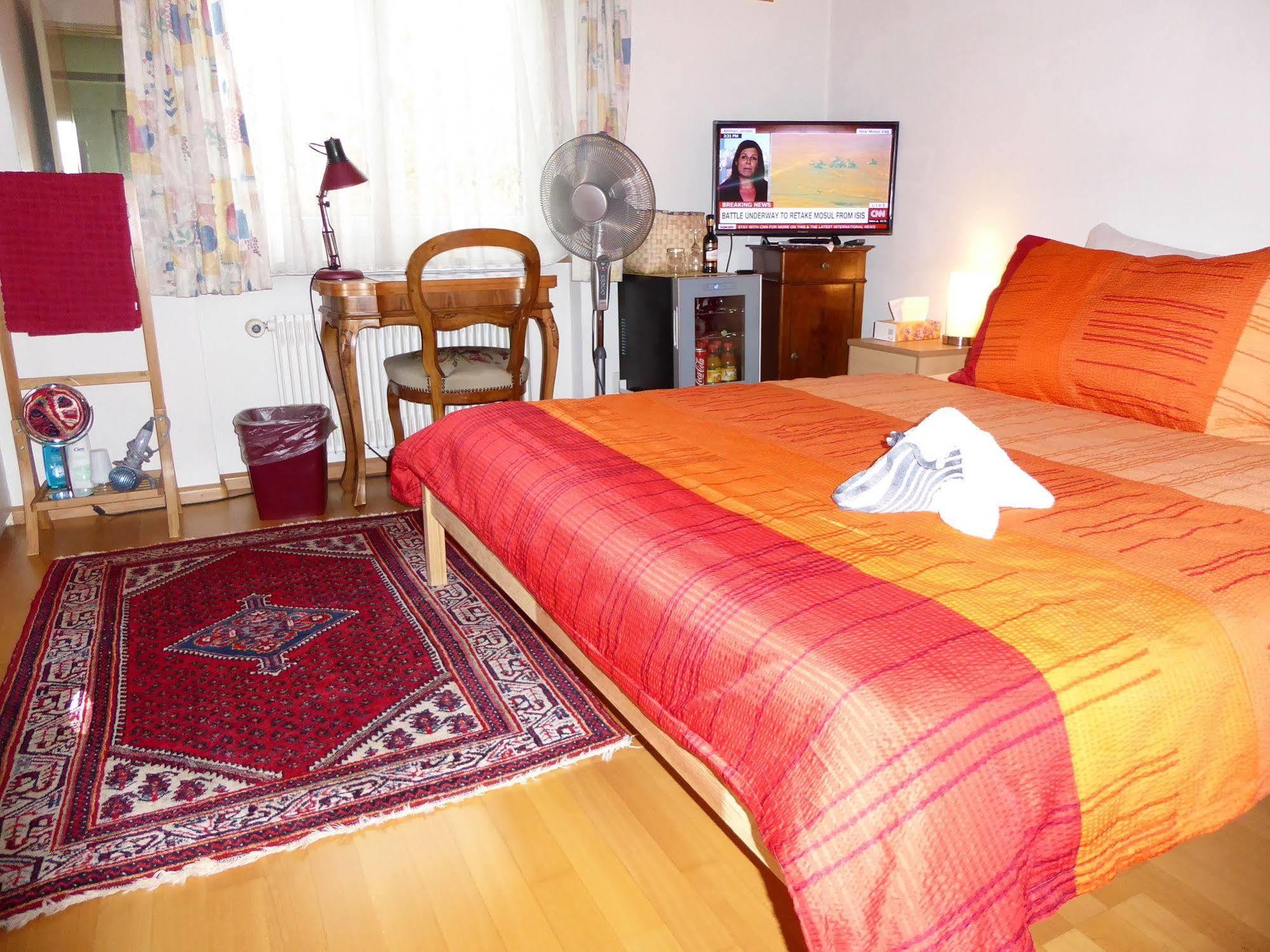 B&B Pappelweg - 2 Муттенц Экстерьер фото